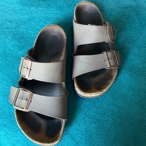 Arizona two strap Birkenstocks